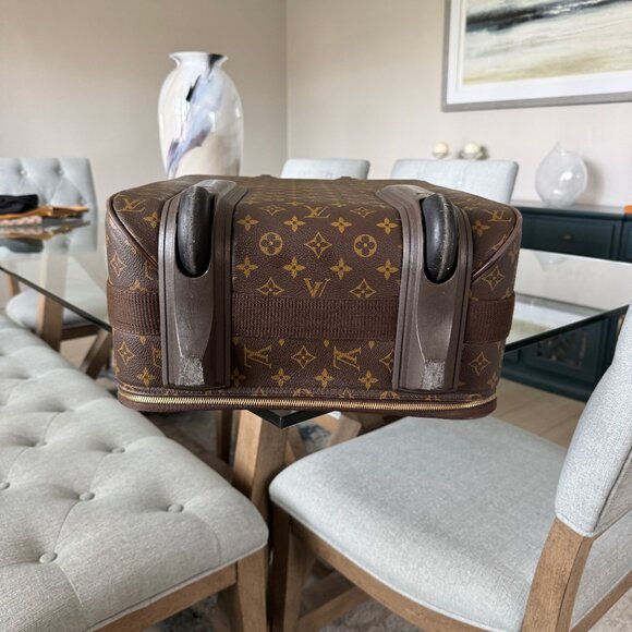 Louis Vuitton MONOGRAM CANVAS Pegase 55 - Picture 3 of 13